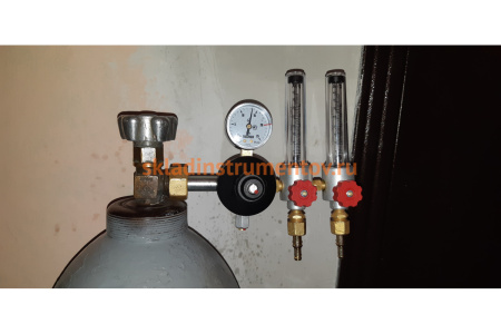 Регулятор универсальный У-30/АР-40-КР1-Р2  аргон + углекислота REDIUS 051051 Регулятор универсальный У-30/АР-40-КР1-Р2  аргон + углекислота REDIUS 051051