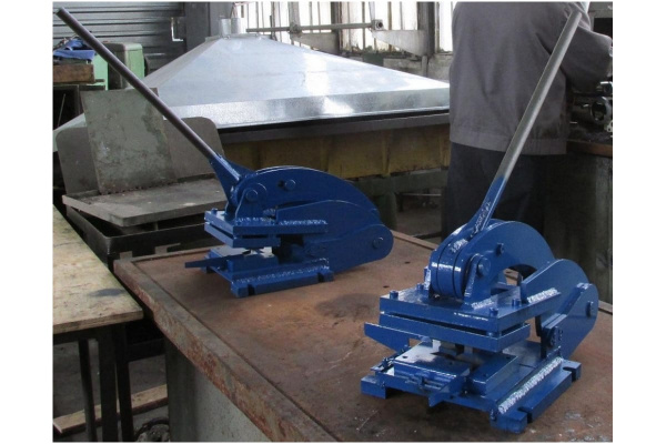 Угловырубной штамп MetalMaster К200 14337