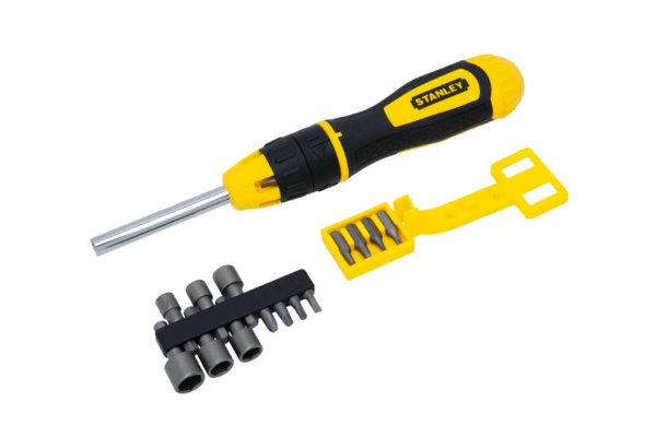 Отвертка с храповым механизмом в комплекте с 20-тью вставками Stanley Multibit STHT0-62574 0-62-574