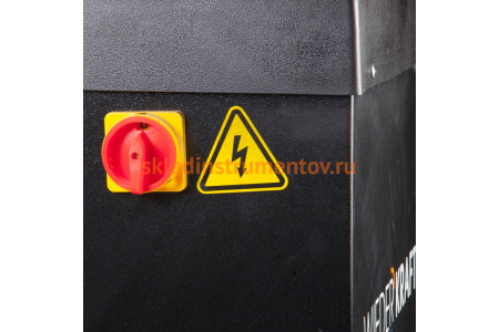 Балансировочный станок с автоматическим вводом 2-х параметров WIEDERKRAFT 220 в WDK-762B