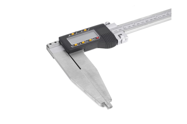 Штангенциркуль ШЦЦ-3- 630 0,01 электронный, губки 150мм ЧИЗ 96632