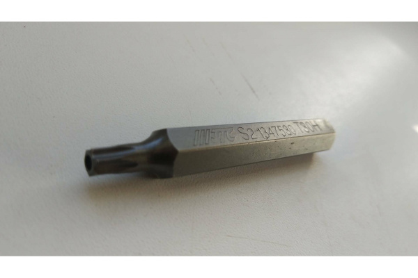 Вставка TORX удлиненная (Т30Hх75 мм; 10 мм) JTC 1347530