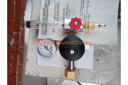 Регулятор углекислотный с ротаметром и манометром REDIUS У-30-КР1-Р СВ000010434 Регулятор углекислотный с ротаметром и манометром REDIUS У-30-КР1-Р СВ000010434