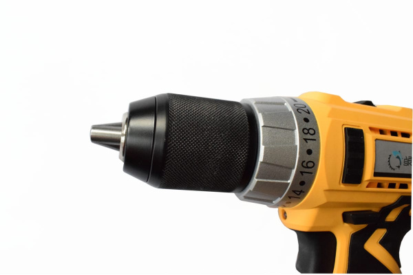 Аккумуляторная дрель-шуруповерт Absolut SKytools SK7003