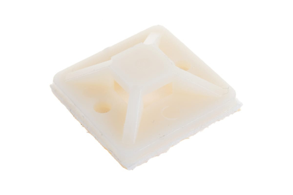 Самоклеющаяся площадка под хомут-стяжку Зубр ПХС белая, 25 x 25 мм, 100 шт, нейлоновая, 30915-25