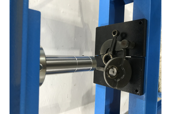 Напольный пресс 12 т Trommelberg SD200803B Напольный пресс 12 т Trommelberg SD200803B