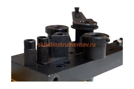 Инструмент для гибки металла и установки заклепок Blacksmith M3-G