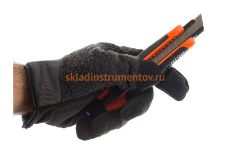 Нож с прорезиненной ручкой 18мм AV Steel AV-900518