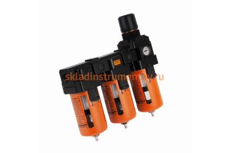 Модульная группа с тремя влаго-маслоотделителями и регулятором давления 1/2'' WIEDERKRAFT WDK-70744