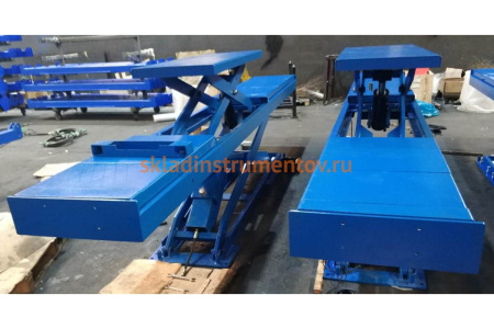 Пантографный подъемник AE&T 4 т, 380 В F6109