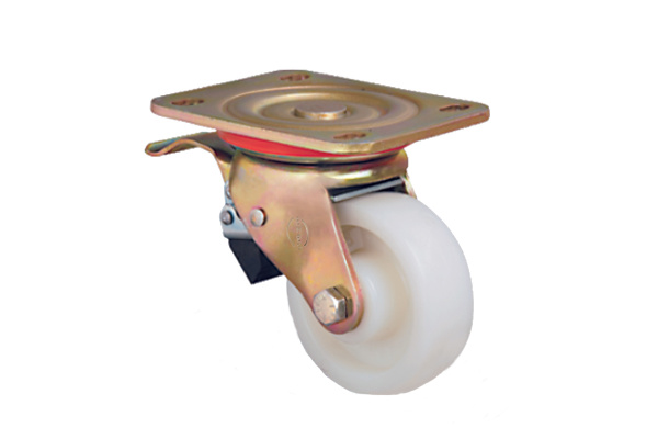 Колесо большегрузное нейлоновое поворотное с тормозом 125 мм MFK-TORG ED01-HKZ-125-F