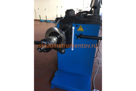 Полуавтоматический балансировочный станок TROMMELBERG CB1960B