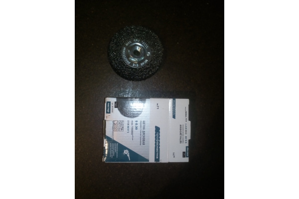 Щетка дисковая цилиндрическая с гофрированной стальной проволокой Мастер 071 (100 мм; М14) Профоснастка 20107001