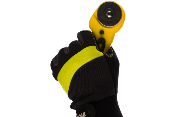 Нож с круглым лезвием STAYER ПРОФИ, 45мм 09182