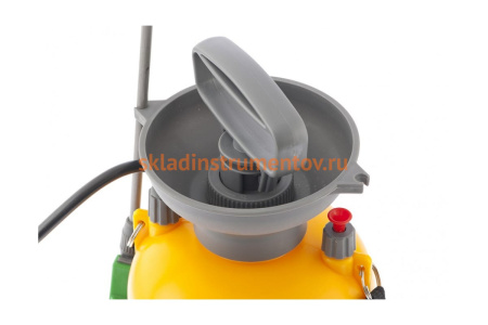 Усиленный помповый опрыскиватель PALISAD LUXE 5л 64757