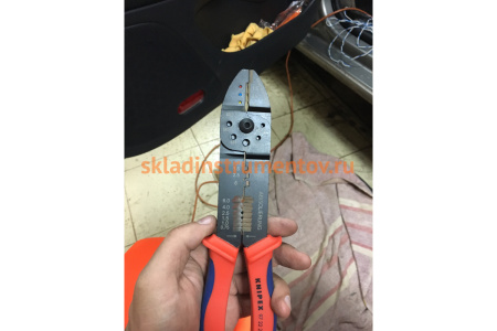 Ручные пресс-клещи KNIPEX KN-9722240