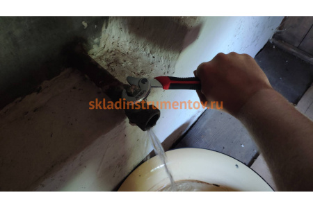 Универсальный ключ с крючком 9-22 мм VIRA 444000