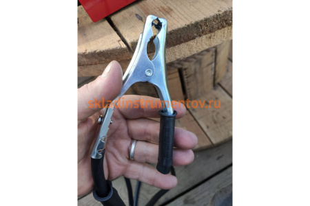 Инверторный сварочный аппарат Зубр 250 А, СА-250