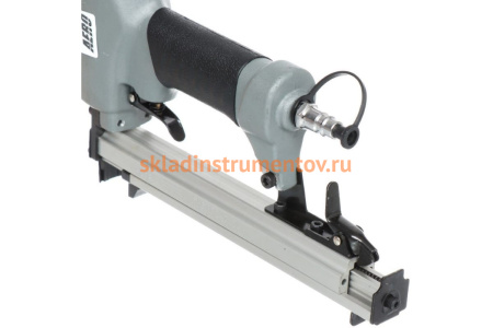 Пневмостеплер для скоб Foxweld AERO 5753