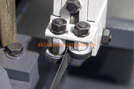 Ленточнопильный двухколонный станок MetalMaster MGH-200 17788 Ленточнопильный двухколонный станок MetalMaster MGH-200 17788