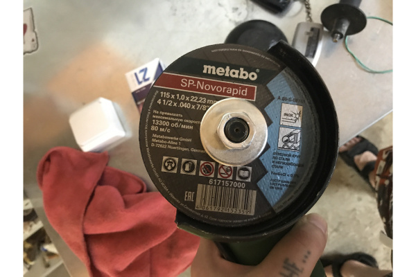 Планшайба резьба М14, посадка 22.2 мм, под гаечный ключ 22 мм для УШМ ПРАКТИКА 246-272