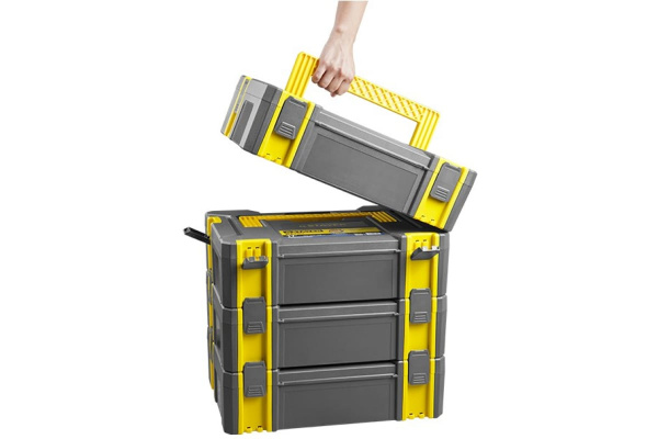 Пластиковый ящик (442x357x117 мм; 17") STAYER PROFESSIONAL 38027-17