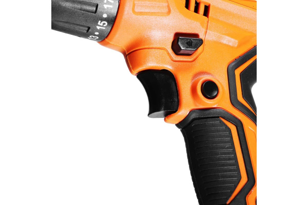 Электрическая дрель-шуруповерт ЕРМАК ДШЭ-10/400 646-209