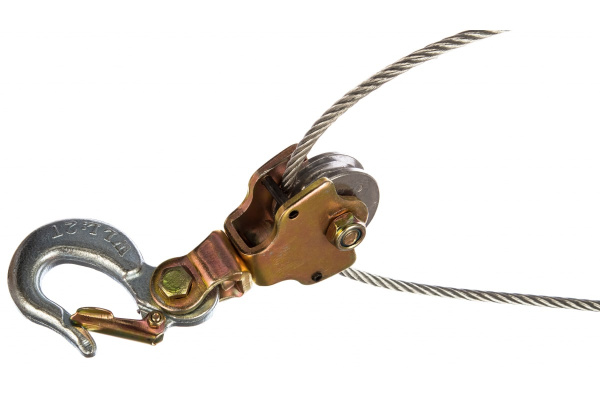 Рычажная лебедка 2т диаметр троса - 5.5мм, длина - 2.2м ROCKFORCE RF-TRK-2000