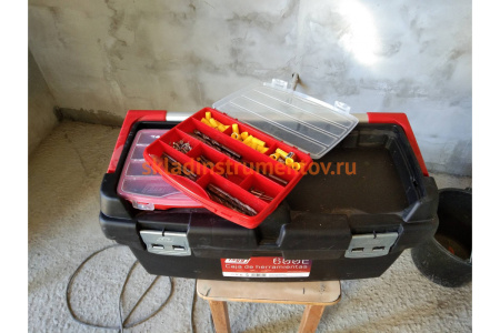 Ящик для инструментов 600x305x295мм +лоток + органайзер + 2 съемных органайзера Tayg 168000