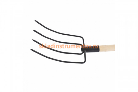 Четырехрогие сенные вилы СИБРТЕХ 210x310мм, с черенком 63807