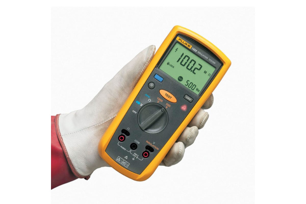 Измеритель сопротивления изоляции FLUKE 1503