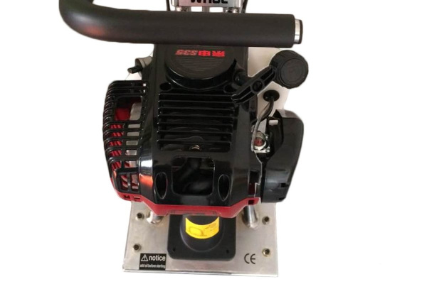 Бензиновая виброрейка ТСС TSS-VTZ-1.2 203255