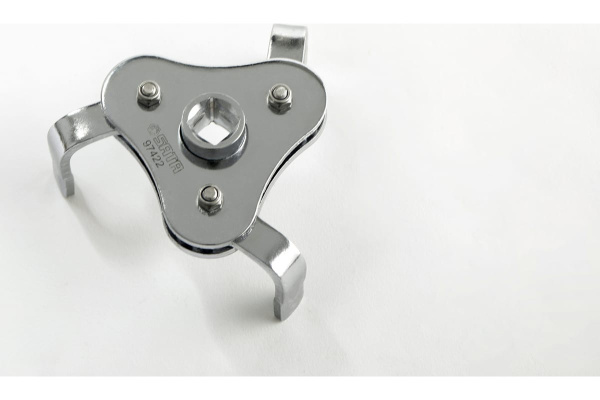 Съемник масляного фильтра 63-102мм Sata 97422