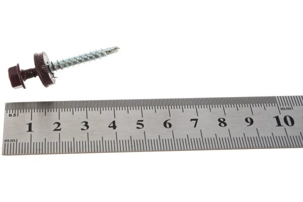 Саморезы для крепления кровельных материалов к деревянной обрешетке Зубр цвет RAL 3005 темно-красный, оцинкованный, 4,8x38мм, 1600шт 4-300310-48-038-3005