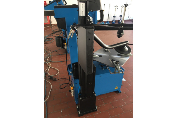 Пневматическое устройство третья рука Trommerberg PL1330