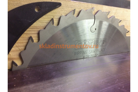 Диск пильный по дереву (250х30х2,8/1,8 мм; Z24) CMT 290.250.24M