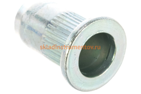 Заклепка с внутренней резьбой Bralo М5 СТ-ЦБН с насечкой 500 шт 0371105007