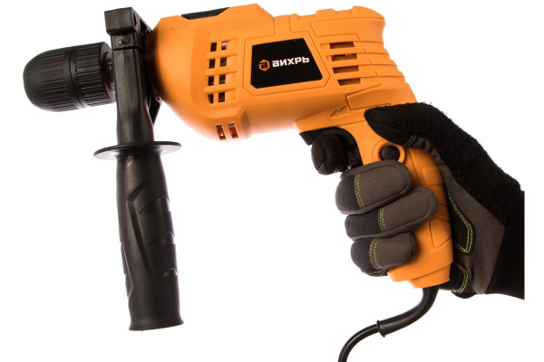 Ударная дрель Вихрь ДУ-550Б 72/8/6