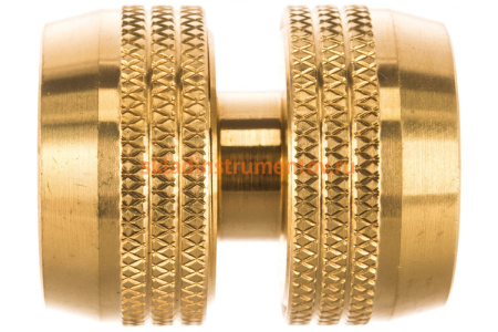 Муфта латунная (1/2") RACO 4246-55018B