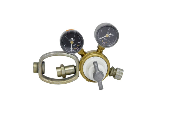 Редуктор для газового баллона (ацетилен) БАМЗ БАО-5МГ Редуктор для газового баллона (ацетилен) БАМЗ БАО-5МГ