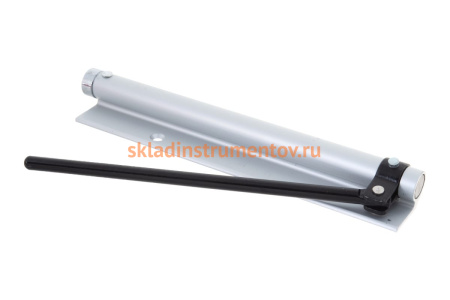 Дверной доводчик Зубр МАСТЕР, облегченная модель для дверей массой менее 45кг 37900