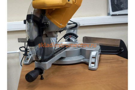 Торцовочная пила Энкор Корвет 6-330С 90062