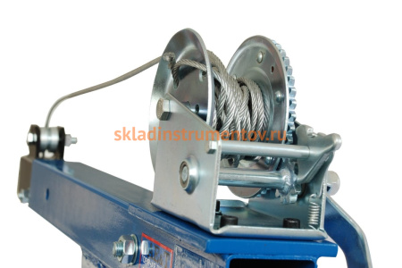 Кран AE&T 1 т, с лебедкой T62103A