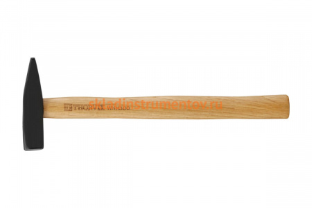 Слесарный молоток с деревянной рукояткой THORVIK WHH500 500 гр 52245