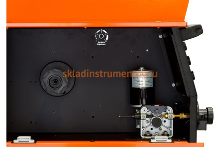 Инверторный полуавтомат Сварог MIG 2000 (J66)