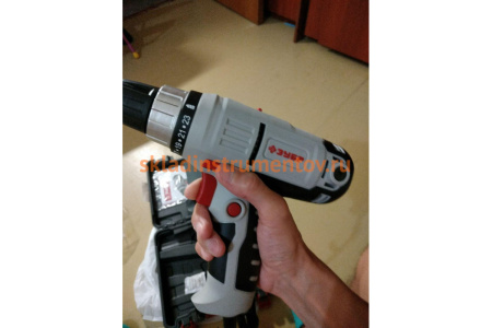 Сетевая дрель-шуруповерт ЗУБР МАСТЕР ЗСШ-300-2 К