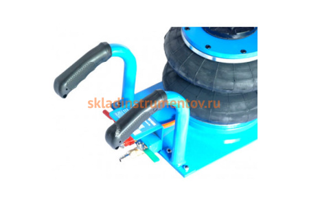 Пневматический 2-секционный домкрат AE&T 2т T08102B