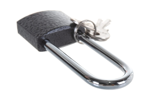 Навесной замок STAYER STANDARD удлиненная закаленная дужка, 38мм 37160-38-1