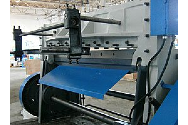 Электромеханическая гильотина METALMASTER ETG 2540 00000014524