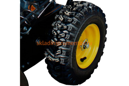 Бензиновый снегоуборщик Huter SGC 4000